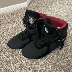 OTOMIX Black Red MX 3000 Powerlifting Shoes Men’s Size 7.5 Women’s Size 9"